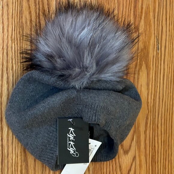 Kyi Kyi Cashmere Faux Fur Pom Pom Hat - Picture 5 of 6